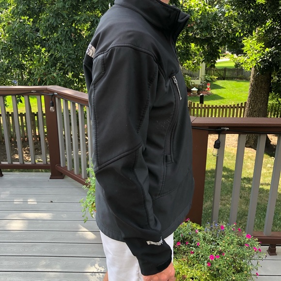 North Face lightweight spring/fall jacket - Picture 2 of 7